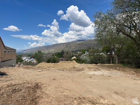 795 E Abby Ln MLS #2159688