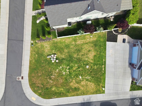 3201 S Walnut Park Cv MLS #2160150