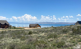 1200 N Broad Hollow MLS #2164688