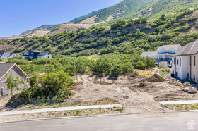 3687 S Mapleton Dr MLS #2164910