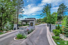 677 N Hidden Holw MLS #2166404
