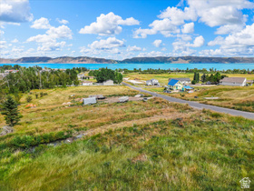 395 W Buttercup Ln MLS #2170625