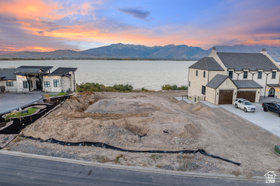 1632 S Wiltshire Ln MLS #2175429