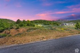 9658 E Kelley Dr MLS #2176124