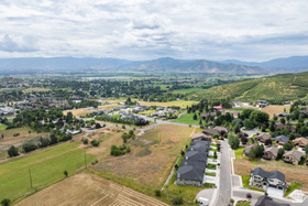 950  Swiss Alpine Rd MLS #2180800