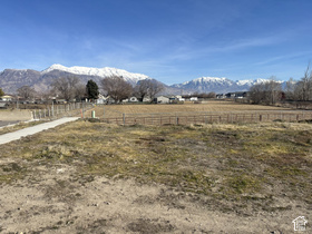 207 W 500 S MLS #2182257