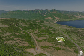 1207 E Headwaters Cove Loop MLS #2185653