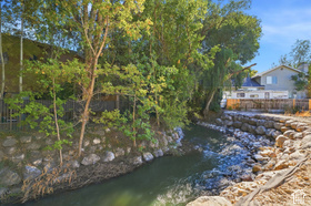 657 E Spruce Glen Rd MLS #2186723