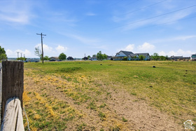 517 N Lincoln Hwy MLS #2186740
