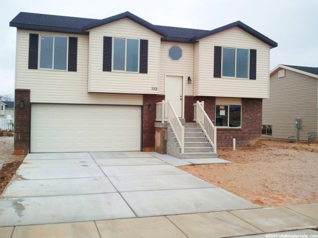 552 E RIDGE PLACE DR, Ogden UT 84404