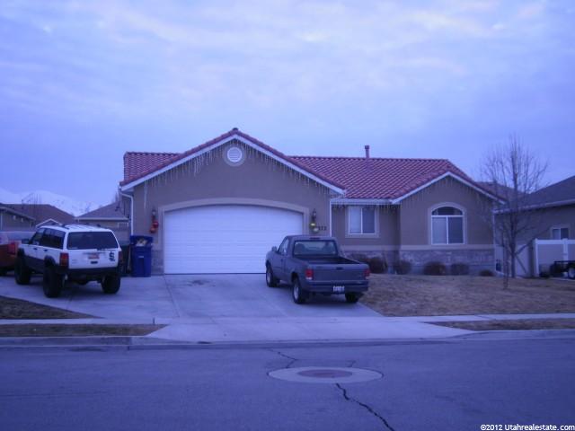 3372 S VILLAGE MEADOW DR, West Valley City UT 84128