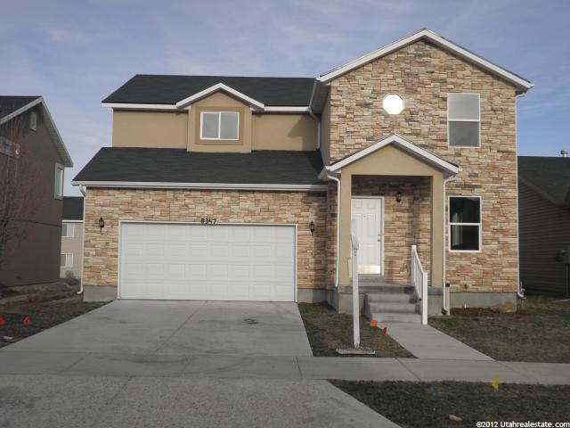 8337 HOLLY OAK DR, West Jordan UT 84088