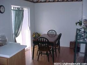538 S 450 E, Clearfield, UT 84015 — photo 6