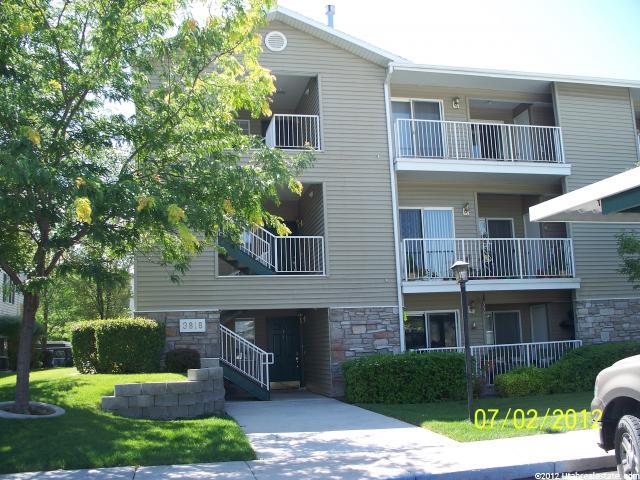 3818 S Salt River Way W #3, West Valley City, UT 84119
