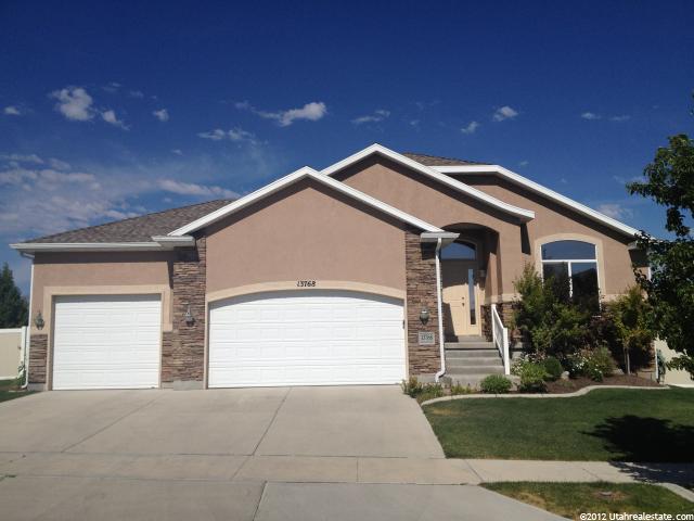 13768 S CRIMSON PATCH WAY, Riverton UT 84096