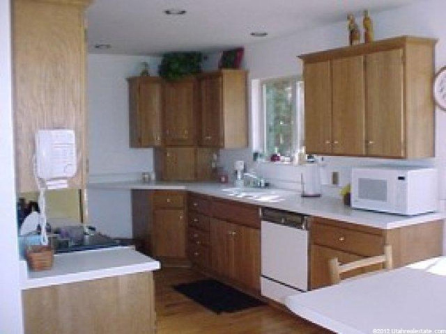 2985 Devon Dr, Bountiful, UT 84010 — photo 2