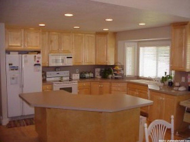 5315 Tomahawk Ln, South Ogden, UT 84403 — photo 7