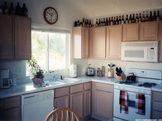 263 E 1325 N, Layton, UT 84041 — photo 4