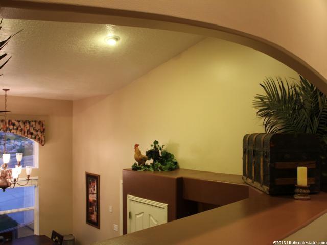 413 Simoron Dr, Ogden, UT 84404 — photo 10