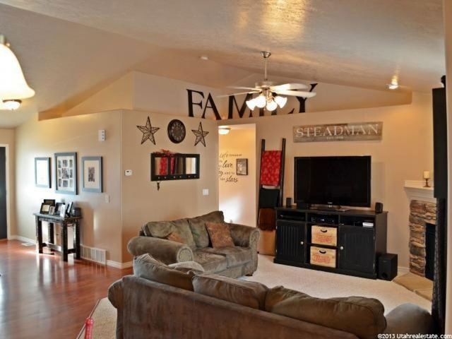 814 E 3300 N, North Ogden, UT 84414 — photo 3