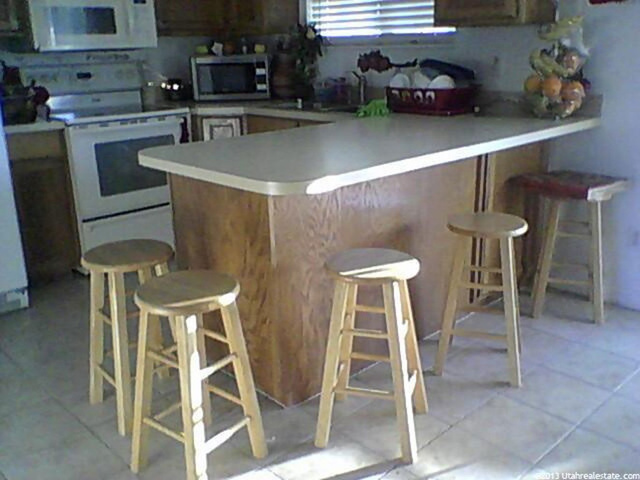 5605 S 2950 W, Roy, UT 84067 — photo 4