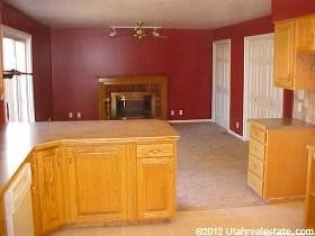 89 E 1000 S, Kaysville, UT 84037 — photo 4