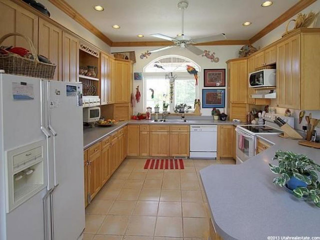 4492 N Skyline Cir E, Erda, UT 84074 — photo 12