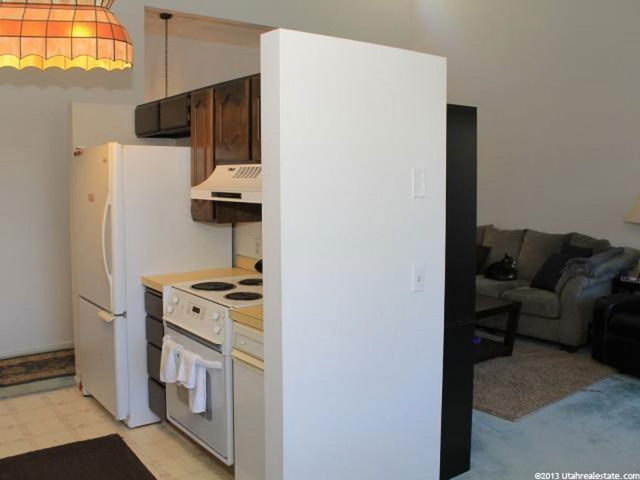 875 S 1650 E #A, Clearfield, UT 84015 — photo 10