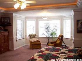 408 E Chase Ln, Centerville, UT 84014 — photo 8