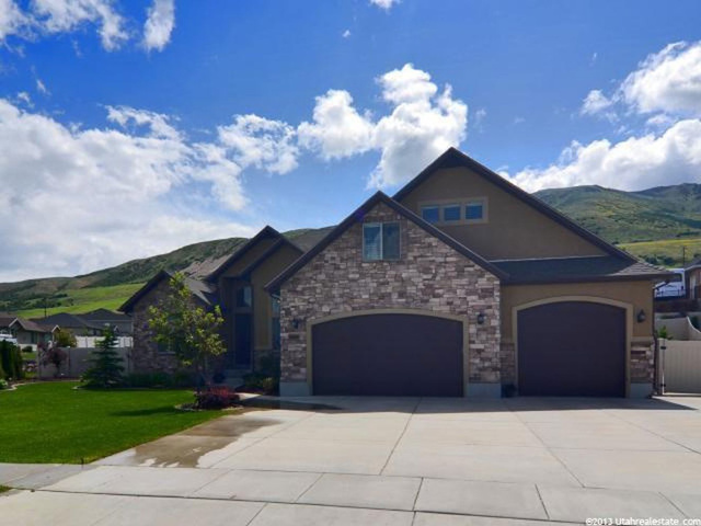 1525 S Canyon View Dr E, Perry, UT 84302 — photo 2