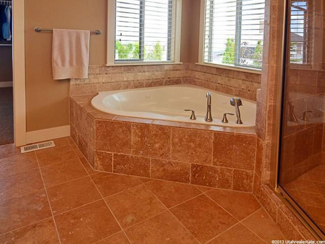 1525 S Canyon View Dr E, Perry, UT 84302 — photo 8