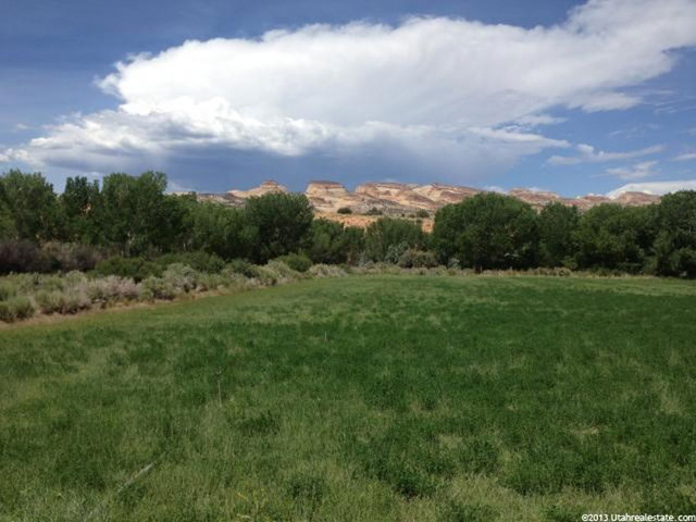 #1-8, Torrey, UT 84775 — photo 2