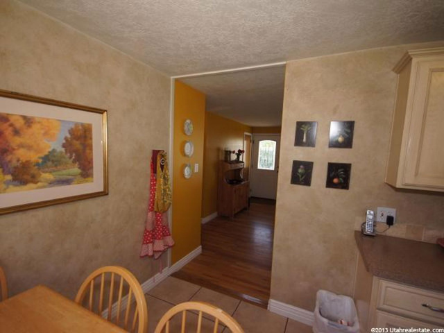 668 E Crestwood Cir, Bountiful, UT 84010 — photo 12