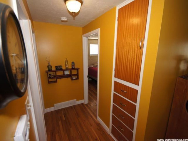 668 E Crestwood Cir, Bountiful, UT 84010 — photo 7