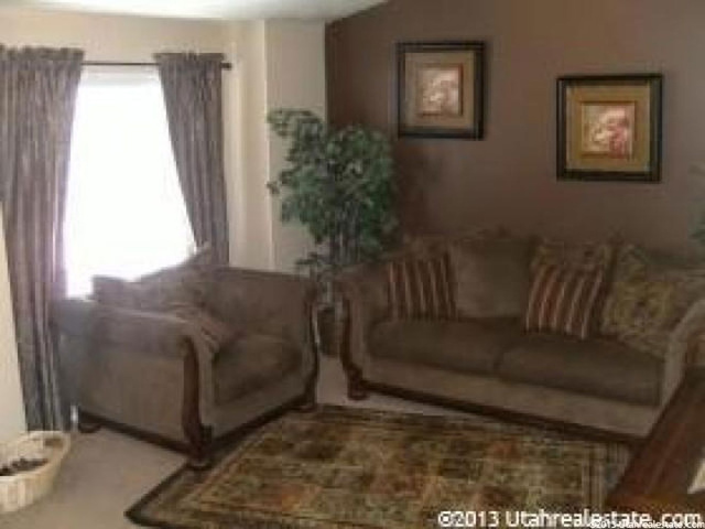 1532 N 2475 W, Clinton, UT 84015 — photo 2
