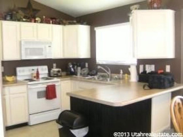 1532 N 2475 W, Clinton, UT 84015 — photo 3