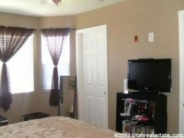 1532 N 2475 W, Clinton, UT 84015 — photo 9