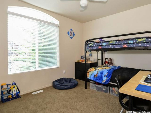 925 E James Cir, Clearfield, UT 84015 — photo 11