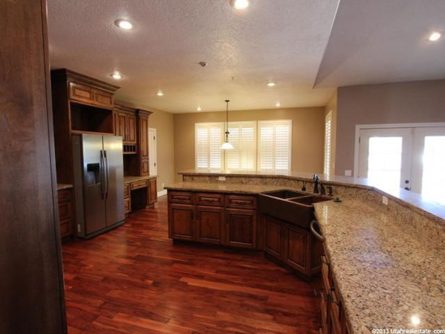 679 E 5020 N, Enoch, UT 84721 — photo 4