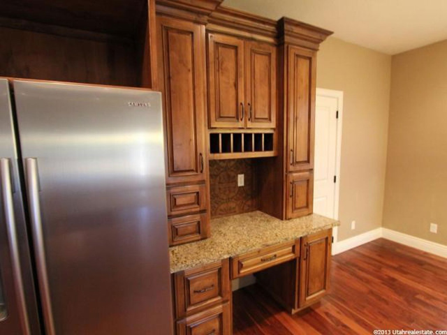 679 E 5020 N, Enoch, UT 84721 — photo 8