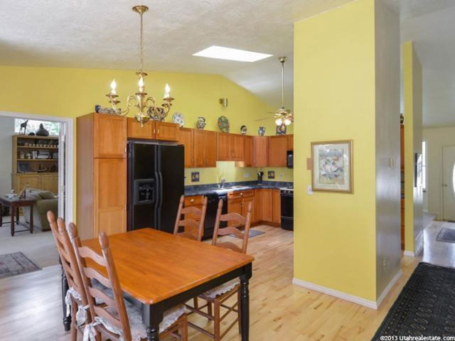 4777 S Glasmann Way E, Ogden, UT 84403 — photo 3