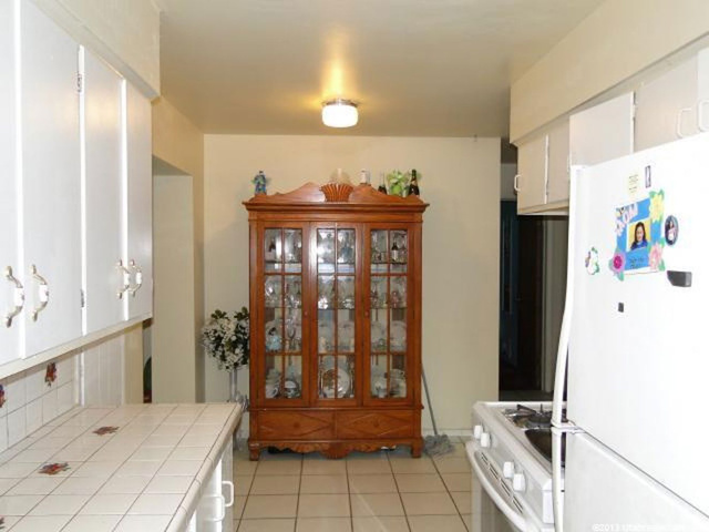 1332 E Douglas St, Ogden, UT 84404 — photo 8