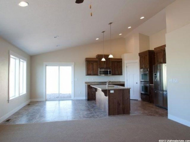 349 S 1150 E, Smithfield, UT 84335 — photo 3