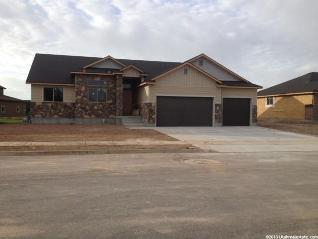 897 W 200 N, Clearfield, UT 84015 — photo 2