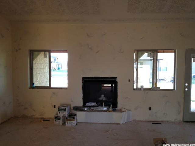 897 W 200 N, Clearfield, UT 84015 — photo 4