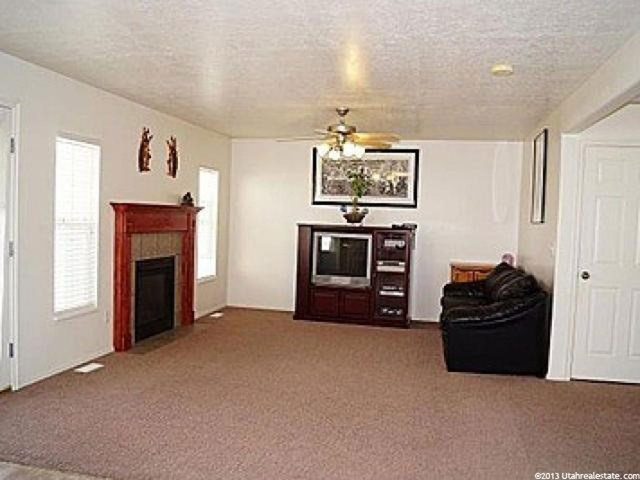 128 E 2100 S, Clearfield, UT 84015 — photo 3