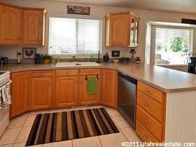 1419 N 1050 W, Clinton, UT 84015 — photo 2