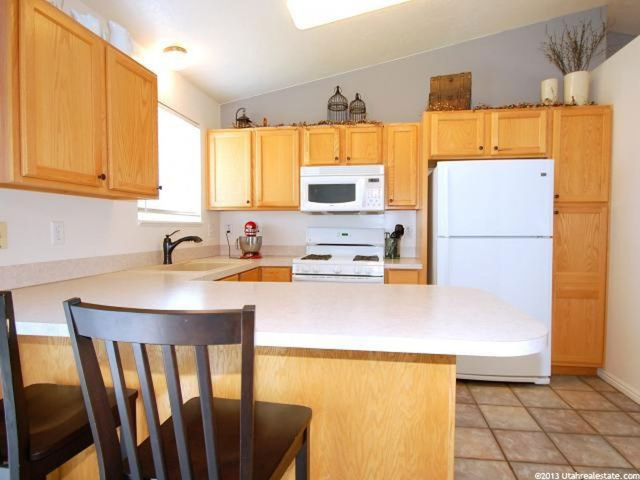 833 W 1350 N, Clinton, UT 84015 — photo 7