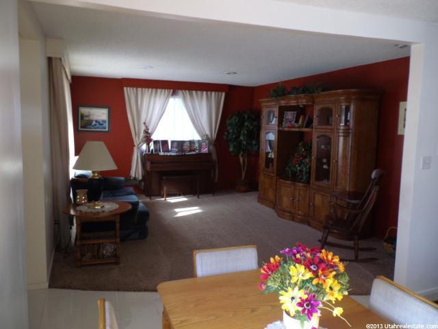 521 E Center St, Centerville, UT 84014 — photo 4