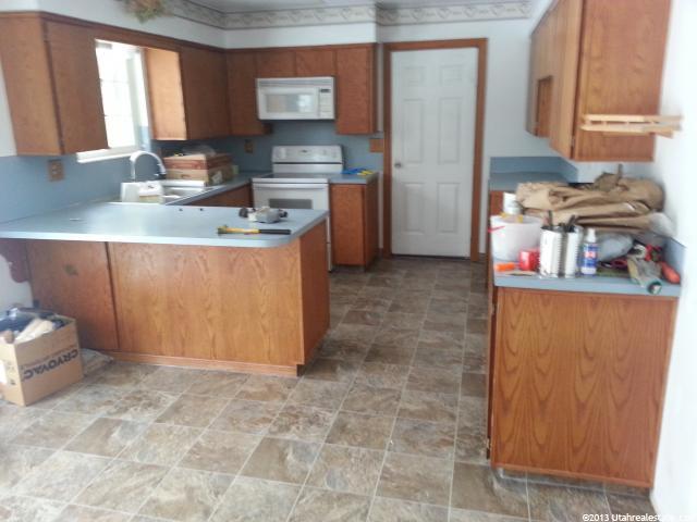 255 S 400 E, Logan, UT 84321 — photo 2